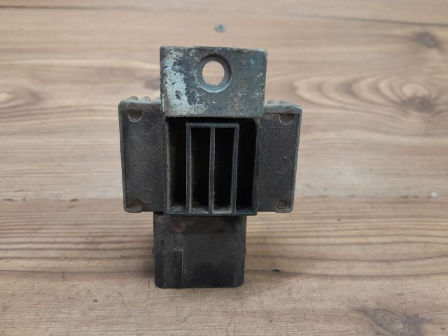 bontott DACIA LOGAN Izzító Relé