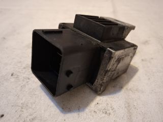 bontott DACIA LOGAN Izzító Relé