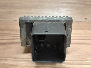 bontott DACIA LOGAN Izzító Relé