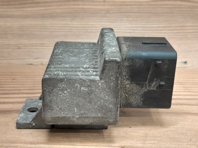 bontott DACIA LOGAN Izzító Relé