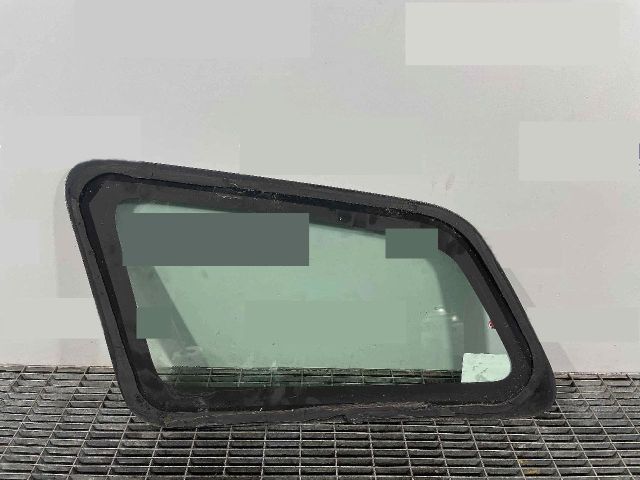 bontott DACIA LOGAN Jobb C Oszlop