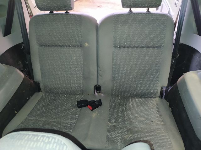 bontott DACIA LOGAN Jobb Csomagtérajtó Ajtóhatároló