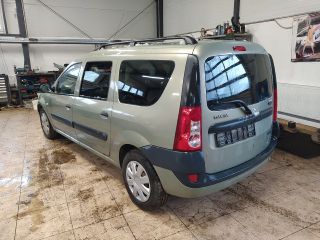 bontott DACIA LOGAN Jobb Csomagtérajtó Ajtóhatároló