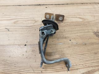 bontott DACIA LOGAN Jobb Csomagtérajtó Ajtóhatároló