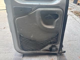 bontott DACIA LOGAN Jobb Csomagtérajtó (Részeivel)