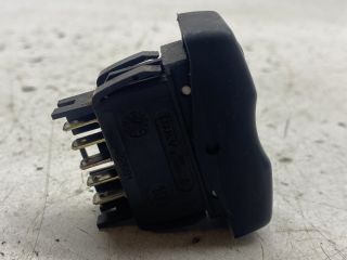 bontott DACIA LOGAN Jobb első Ablakemelő Kapcsoló