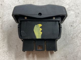 bontott DACIA LOGAN Jobb első Ablakemelő Kapcsoló