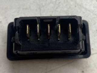 bontott DACIA LOGAN Jobb első Ablakemelő Kapcsoló