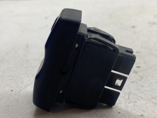 bontott DACIA LOGAN Jobb első Ablakemelő Kapcsoló