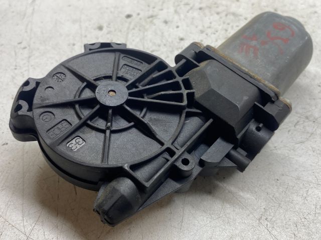 bontott DACIA LOGAN Jobb első Ablakemelő Motor