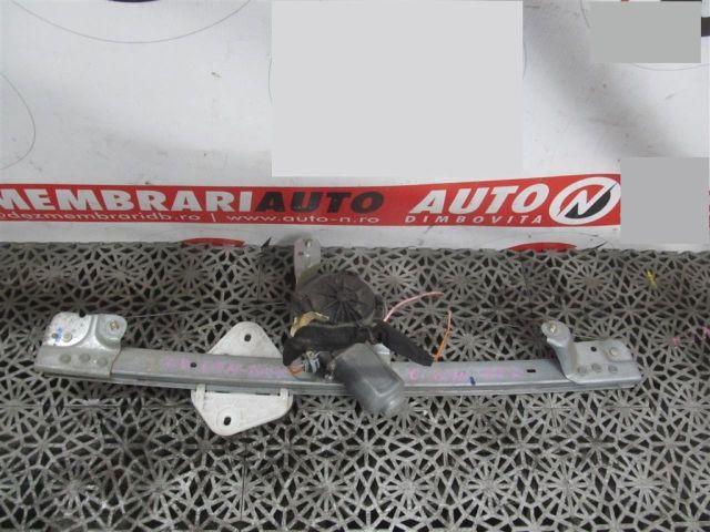 bontott DACIA LOGAN Jobb első Ablakemelő Motor