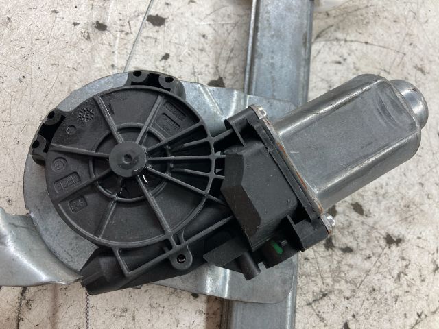 bontott DACIA LOGAN Jobb első Ablakemelő Szerkezet (Elektromos)