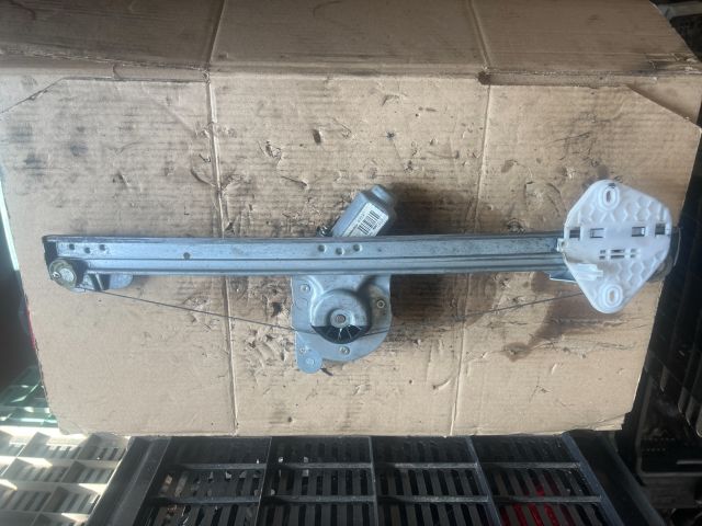 bontott DACIA LOGAN Jobb első Ablakemelő Szerkezet (Elektromos)