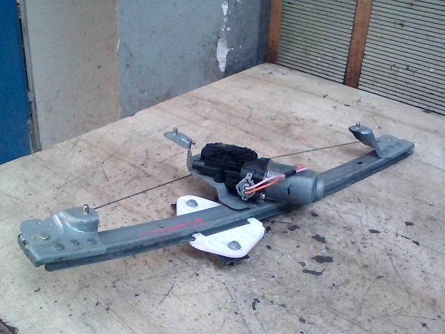 bontott DACIA LOGAN Jobb első Ablakemelő Szerkezet (Elektromos)