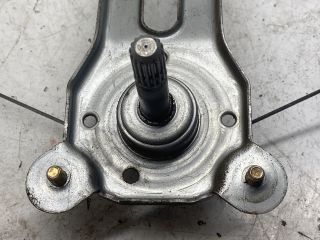 bontott DACIA LOGAN Jobb első Ablakemelő Szerkezet (Mechanikus)