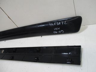 bontott DACIA LOGAN Jobb első Ajtó Díszléc