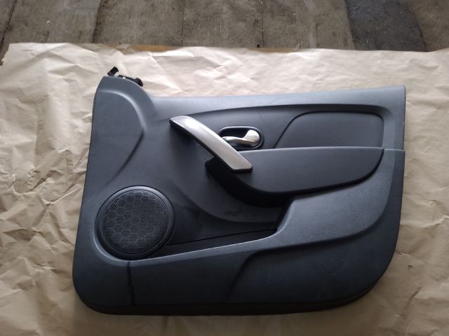 bontott DACIA LOGAN Jobb első Ajtó Kárpit