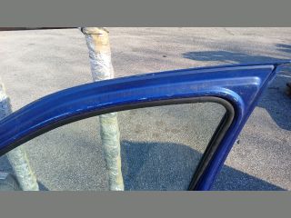 bontott DACIA LOGAN Jobb első Ajtó (Részeivel)