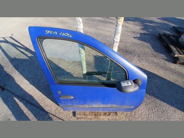 bontott DACIA LOGAN Jobb első Ajtó (Részeivel)