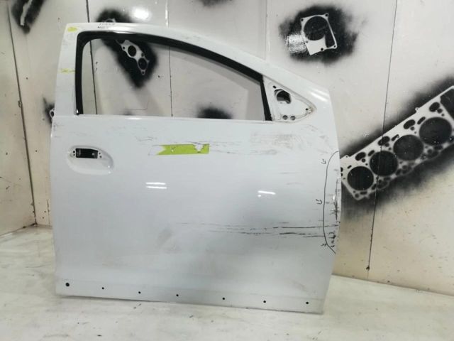 bontott DACIA LOGAN Jobb első Ajtó (Üres lemez)
