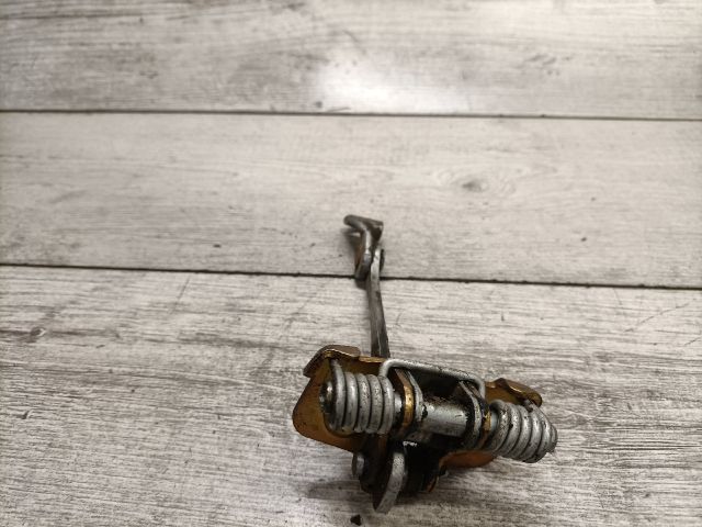 bontott DACIA LOGAN Jobb első Ajtóhatároló