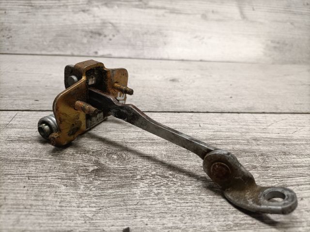 bontott DACIA LOGAN Jobb első Ajtóhatároló