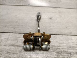 bontott DACIA LOGAN Jobb első Ajtóhatároló