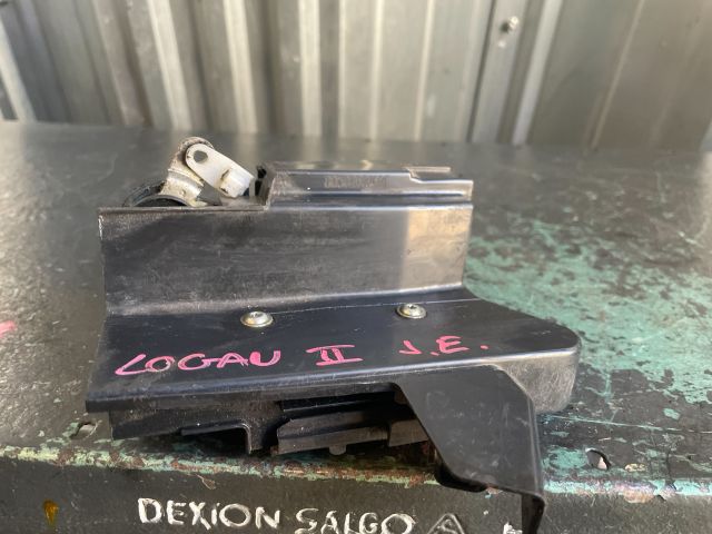 bontott DACIA LOGAN Jobb első Ajtózár