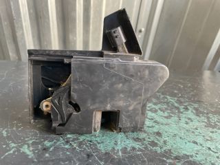 bontott DACIA LOGAN Jobb első Ajtózár