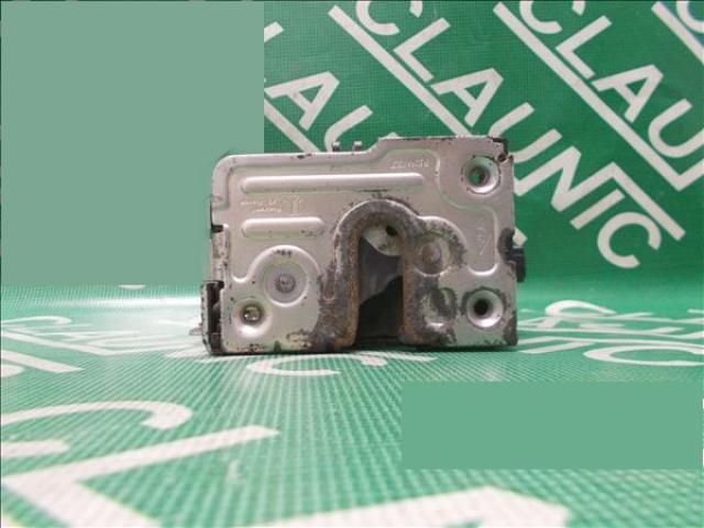 bontott DACIA LOGAN Jobb első Ajtózár