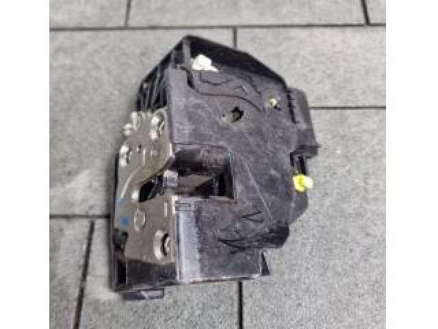 bontott DACIA LOGAN Jobb első Ajtózár