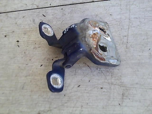 bontott DACIA LOGAN Jobb első Alsó Zsanér