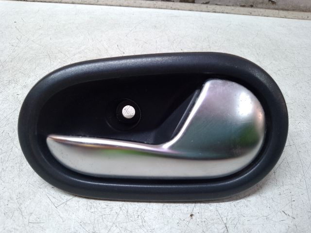 bontott DACIA LOGAN Jobb első Belső Kilincs