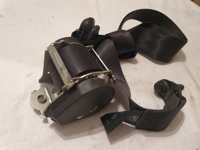 bontott DACIA LOGAN Jobb első Biztonsági Öv