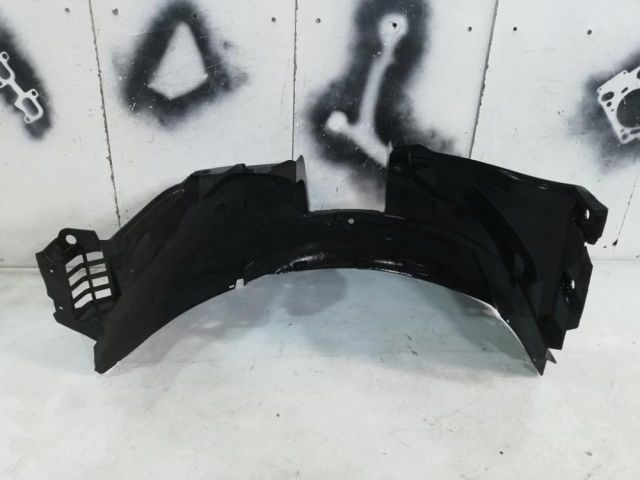 bontott DACIA LOGAN Jobb első Dobbetét (Kerékjárati, Műanyag)