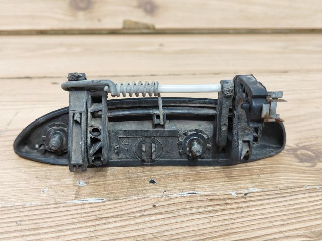 bontott DACIA LOGAN Jobb első Külső Kilincs