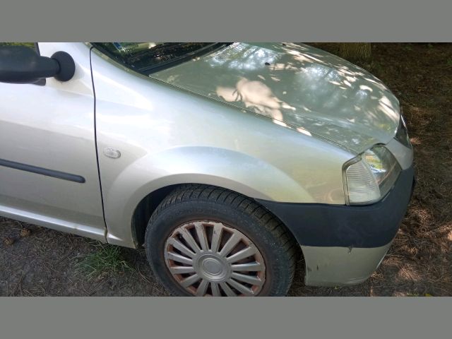 bontott DACIA LOGAN Jobb első Sárvédő Irányjelző