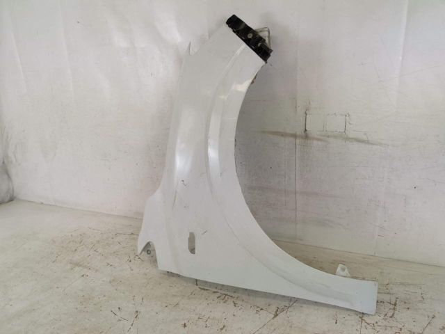 bontott DACIA LOGAN Jobb első Sárvédő