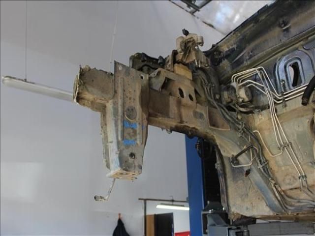 bontott DACIA LOGAN Jobb első Ütközéscsillapító