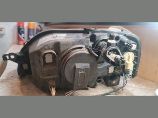 bontott DACIA LOGAN Jobb Fényszóró