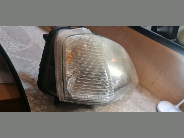 bontott DACIA LOGAN Jobb Fényszóró