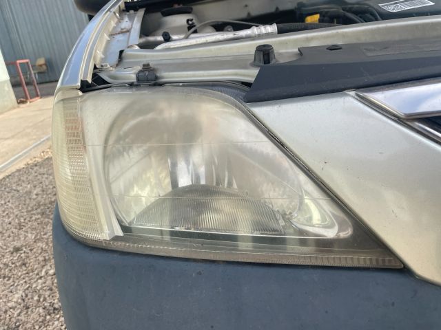 bontott DACIA LOGAN Jobb Fényszóró
