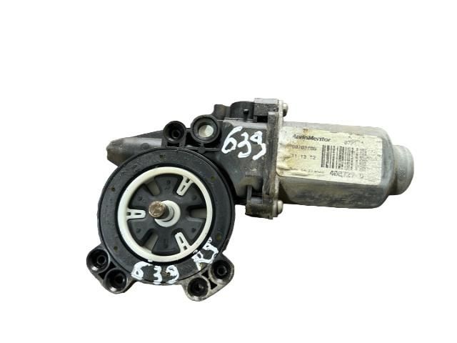 bontott DACIA LOGAN Jobb hátsó Ablakemelő Motor