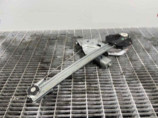 bontott DACIA LOGAN Jobb hátsó Ablakemelő Szerkezet (Elektromos)