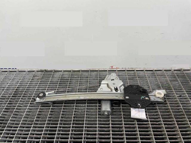 bontott DACIA LOGAN Jobb hátsó Ablakemelő Szerkezet (Elektromos)