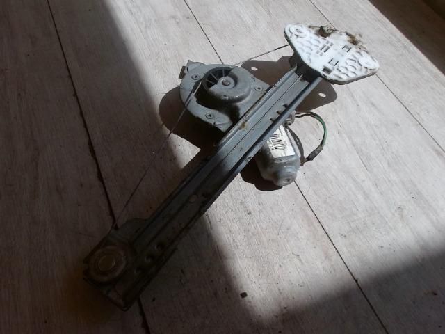 bontott DACIA LOGAN Jobb hátsó Ablakemelő Szerkezet (Elektromos)