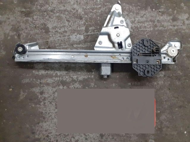 bontott DACIA LOGAN Jobb hátsó Ablakemelő Szerkezet (Elektromos)