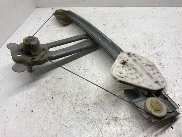 bontott DACIA LOGAN Jobb hátsó Ablakemelő Szerkezet (Mechanikus)