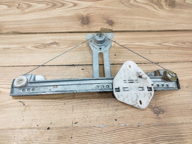 bontott DACIA LOGAN Jobb hátsó Ablakemelő Szerkezet (Mechanikus)