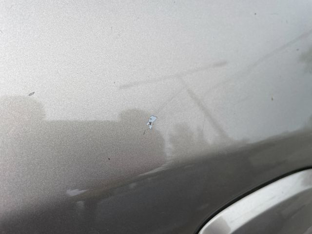 bontott DACIA LOGAN Jobb hátsó Ajtó (Részeivel)